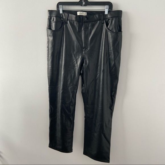 Abercrombie & Fitch 90's Straight Vegan Faux Leather Pants 34 - Picture 4 of 8